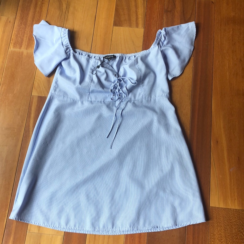 NaaNaa ASOS Sexy Low Cut Lace Up Butterfly Sleeves